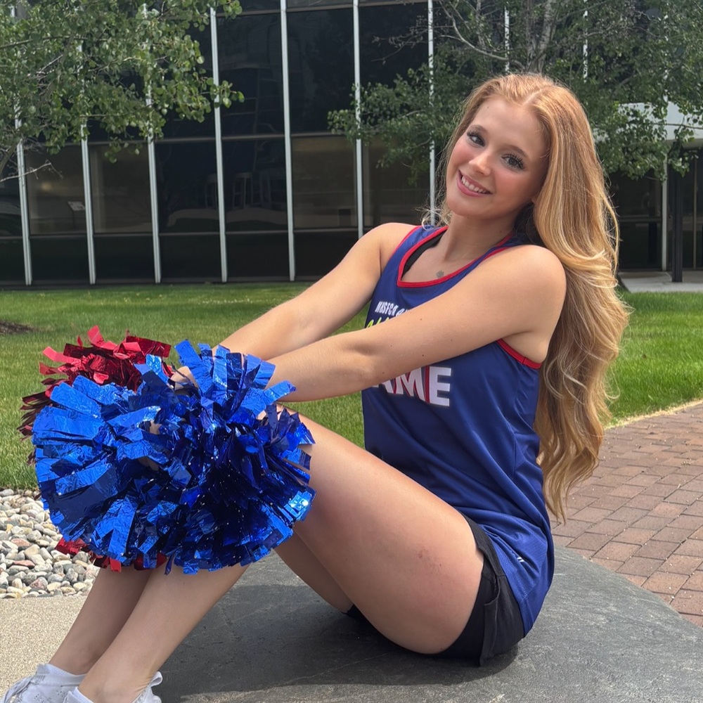 Meet your Posher, Addison